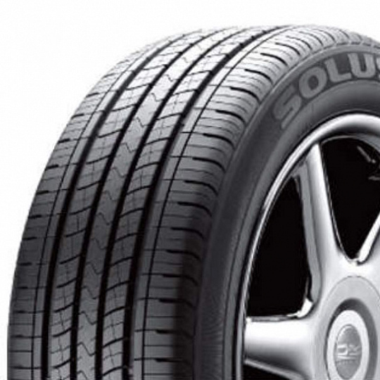 Kumho Solus KH16 225/55 R 19 99H Kumho Solus KH16 225/55 R 19 99H