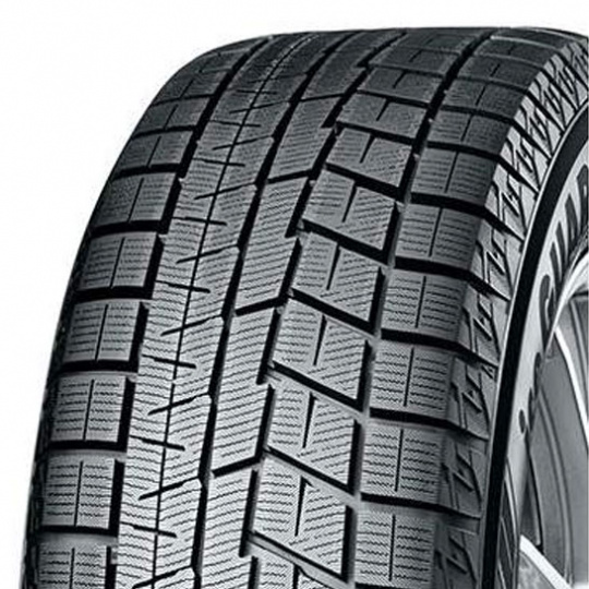 Yokohama iceGUARD iG60 215/55 R 18 99Q Yokohama iceGUARD iG60 215/55 R 18 99Q
