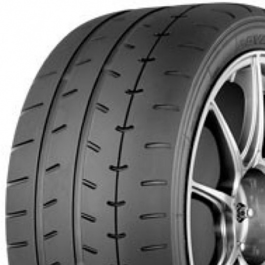 Yokohama Advan A052 245/30 R 20 90Y